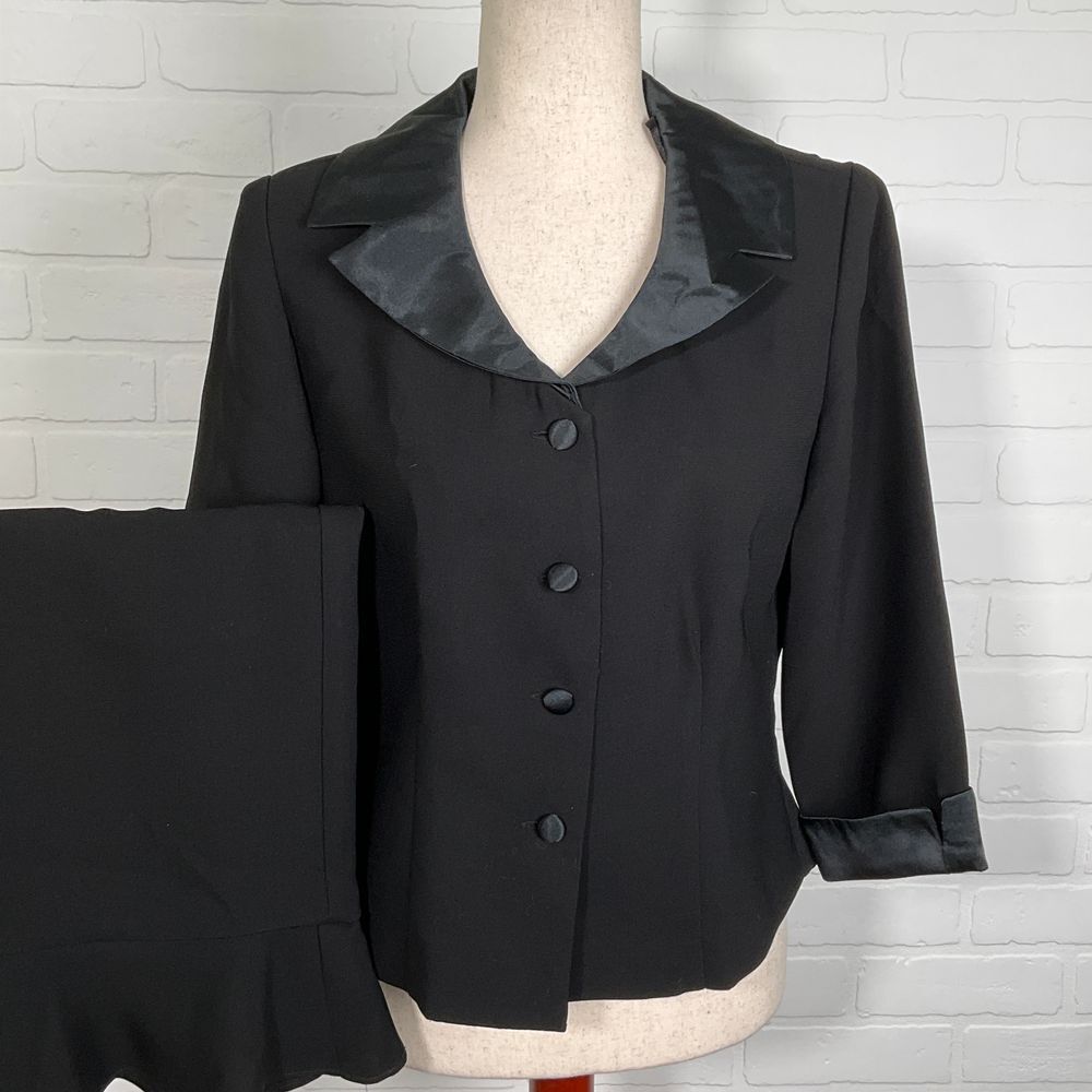Studio I Skirt Suit Women 8 Black Crepe‎ Satin Ruffle Party Formal Wedding VTG